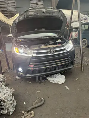 Cikakken Kayan Gyara: Toyota Highlander 2015-2019