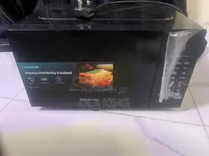 Almost New Hisense 20L Smart Microwave