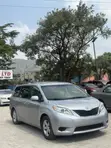 Toyota Sienna 2011 Launin Azurfa - 4