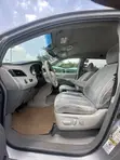 Toyota Sienna 2011 Launin Azurfa - 5