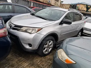 Toyota RAV4 2013 Silver