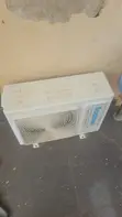 Scanfrost 1.5hp Split System AC - Mai Tsarki Sosai - 1