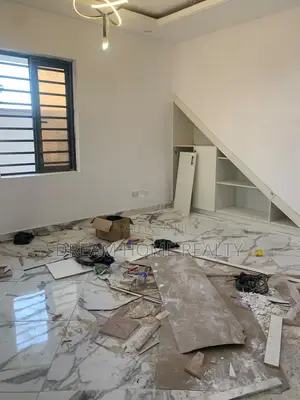 Mini Flat don haya a Ologolo, Lekki