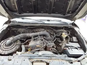 Toyota Hilux 2014 Fari