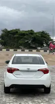 Toyota Corolla 2015 Fari - 1