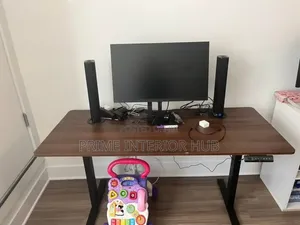 Modern Electric Height Adjustable Desk - Walnut