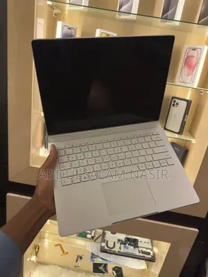 Microsoft Surface Laptop 256GB SSD, 8GB RAM, Intel Core i7