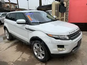 Range Rover Evoque 2013 Pure 4x4 Fari