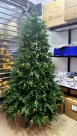 6ft Pre-Lit Green Christmas Tree - 1