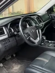 Toyota Highlander 2018 Black - 5