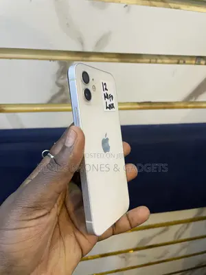 Apple iPhone 12 64GB White