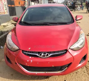 Hyundai Elantra 2011 Mai Rajista