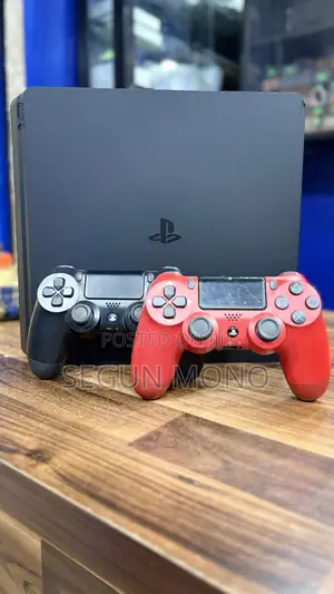 Sony PlayStation 4 Slim