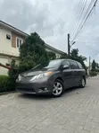 Toyota Sienna 2011 Grey - 5
