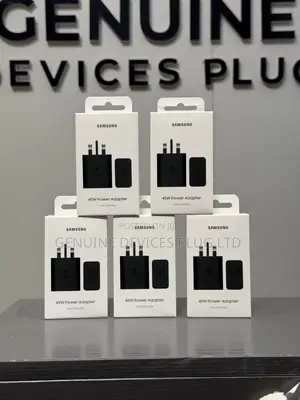 45W Type-C Travel Adapter (Babu Igwa) - Gaskiya