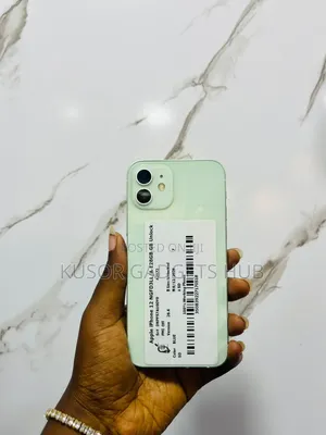 Apple iPhone 12 128GB Kore