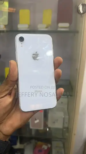 Apple iPhone XR 64GB Fari