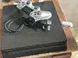 PS4 Slim 500GB Mai Tsabta + Wasanni & Controller - 3