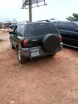 Toyota RAV4 2000 Black - 4
