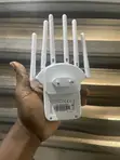 MikroTik WiFi Repeater U13 - 1200 Mbps - 3
