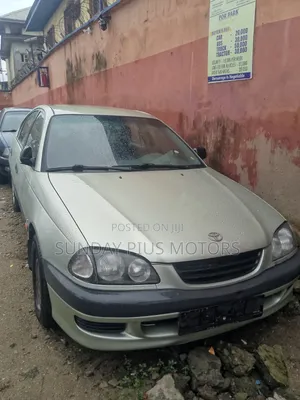 Toyota Avensis 2003 Beige