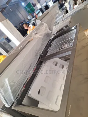 Hisense 500L Gilashin Ƙofa Biyu Chest Freezer FC 66DD