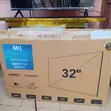 MIJ 32-inch HD Smart Android TV tare da Tsayawa - 1