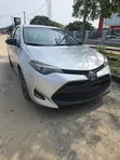 Toyota Corolla 2017 SE - Launin Azurfa - 4
