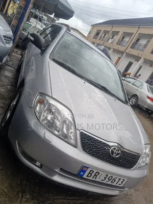 2004 Toyota Corolla 1.6 Luna Wagon - Silver