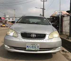 Toyota Corolla 2005 Silver