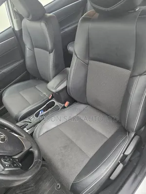 Toyota Camry 2017 Fari