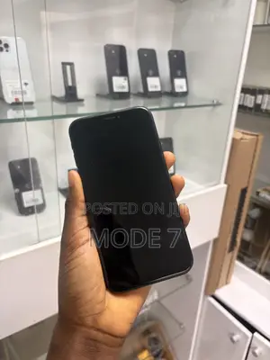 Apple iPhone XR 64GB Baki (Na Amfani)