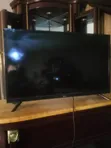 32" LG LED TV (1080p) - 1