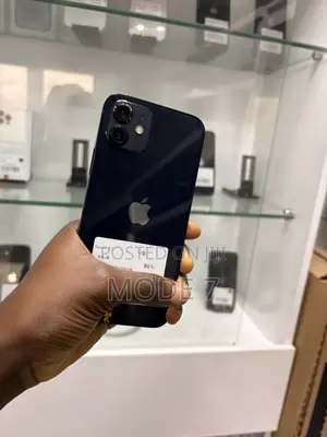 Apple iPhone 12 64GB Baki (UK Amfani)