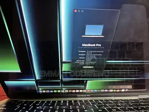Apple MacBook Pro 2017 8GB Intel Core i5 256GB SSD
