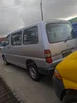 Toyota HiAce/TownAce Bus 2004 - Launin Azurfa - 2