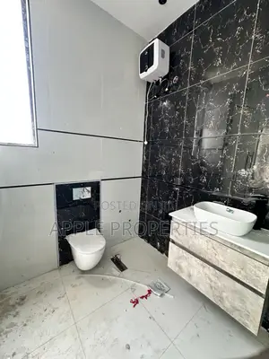 5 Bedroom Luxury House for Sale in VGC / Ajah