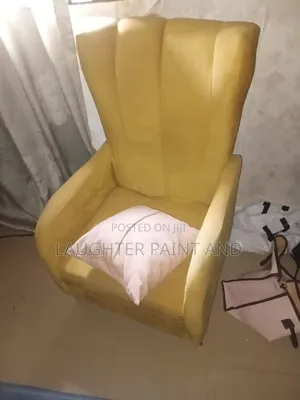 2 Used Single Chairs & 5ft TV Shelf - Home Interiors