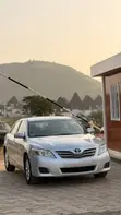 Toyota Camry LE 2010 Silver - 2