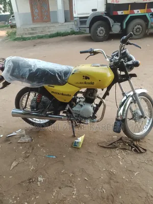 Bajaj Boxer 100 2022 Ja