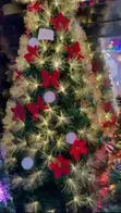 Bishiyar Kirsimeti Mai Tsawon 7ft Tare da Haske da Ribbon - 2