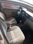 Toyota Corolla 2005 Silver - 1