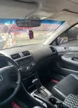 Honda Accord 2005 Silver - 3