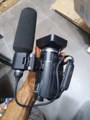 Sony HXR-MC58 Video Camera