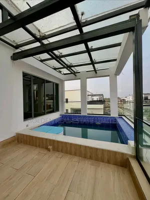 5-Bedroom Duplex with Rooftop Pool in Lekki Phase 1