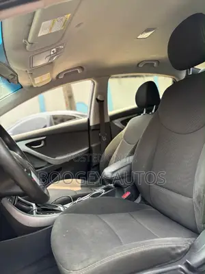 Hyundai Elantra 2015 Silver