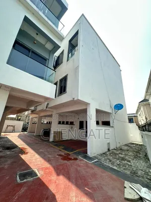 3 Bedroom Townhouse/Terrace in Ologolo for Sale