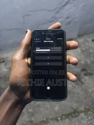 Apple iPhone 7 128GB Black