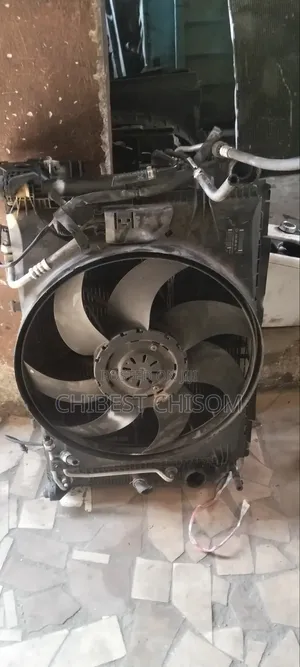 Mercedes-Benz GLK-Class Engine Radiator - Used