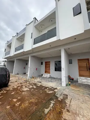 3 Bedroom Duplex don haya a Ado / Ajah